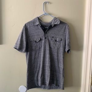 Collared men’s t-shirt